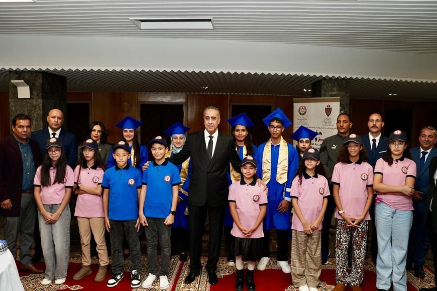 Sécurité qui protège… Famille qui soutient : regard des élèves journalistes de Fès-Meknès sur la cérémonie annuelle de l’excellence