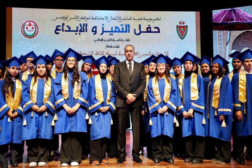 أمنٌ يحمي… وأسرة تحتضن: نظرة التلاميذ الصحفيين لحفل التميز السنوي