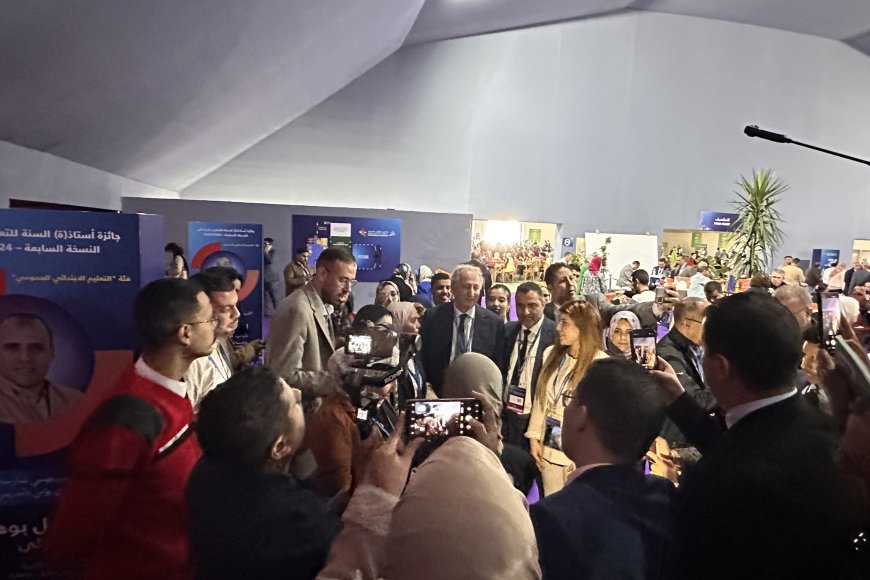 Quand les élèves journalistes de Fès-Meknès racontent le Forum national de l’enseignant